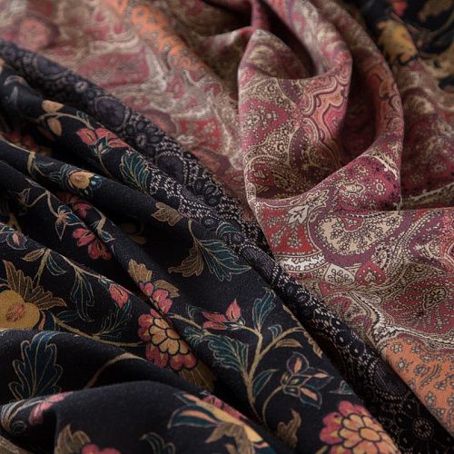 Шерсть плательная (купон) Etro 066-19196 черный принтованный