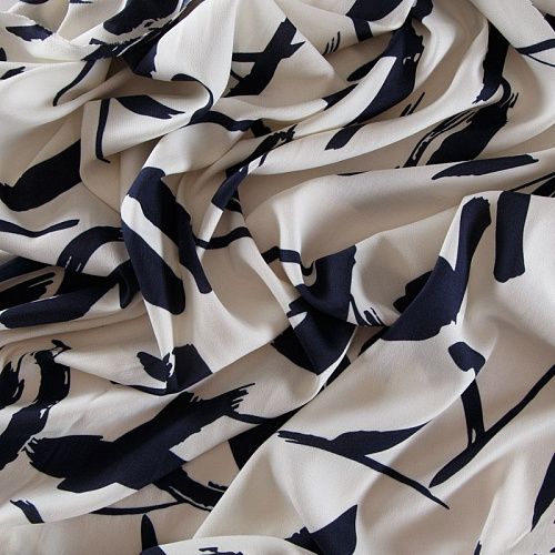 Вискоза 009-16095 молочный принтованный