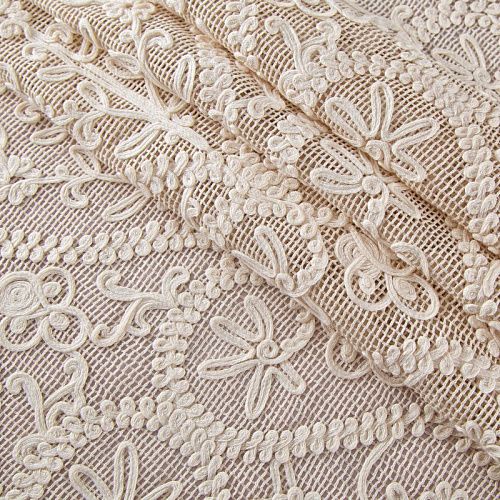 Вышивка на сетке Dolce&Gabbana 050-20052 экрю