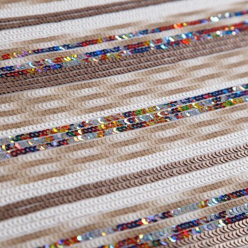 Пайетки на сетке 055-16492 бежевый/мультиколор