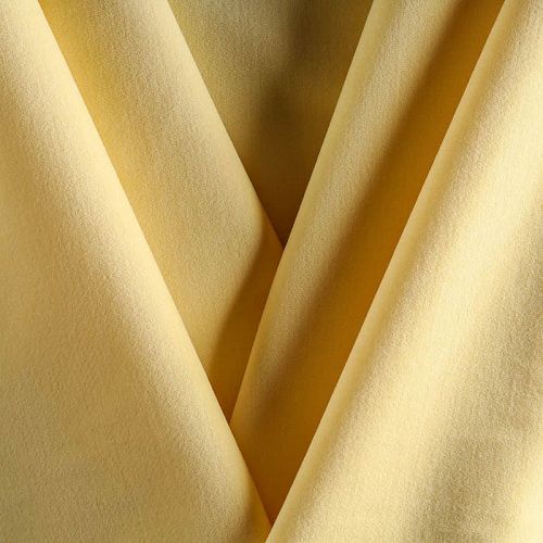 Бархат К15-637 банановый однотонный